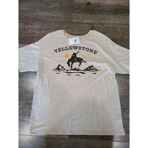 Yellowstone T-Shirt size xl #1‎